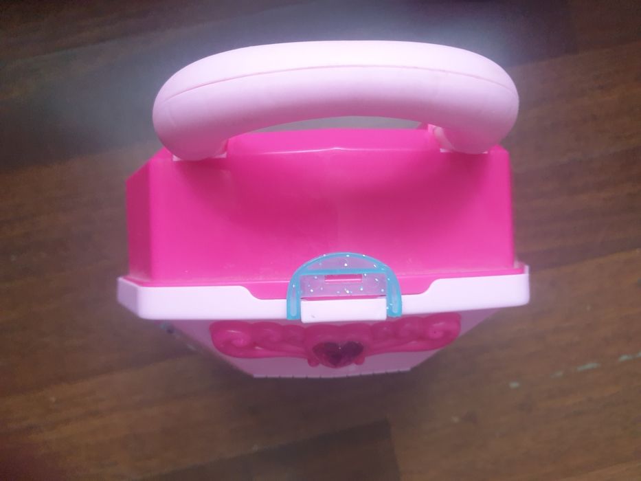 Toaletka walizka na kółkach