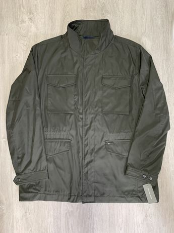 Продам мужскую демисезонную куртку Michael Kors. Размеры: XL и  XXL