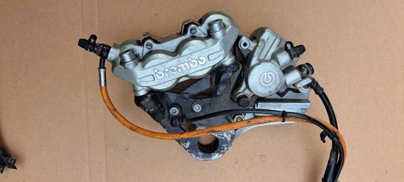 KTM Zacisk hamulcowy podwojny tylny Brembo