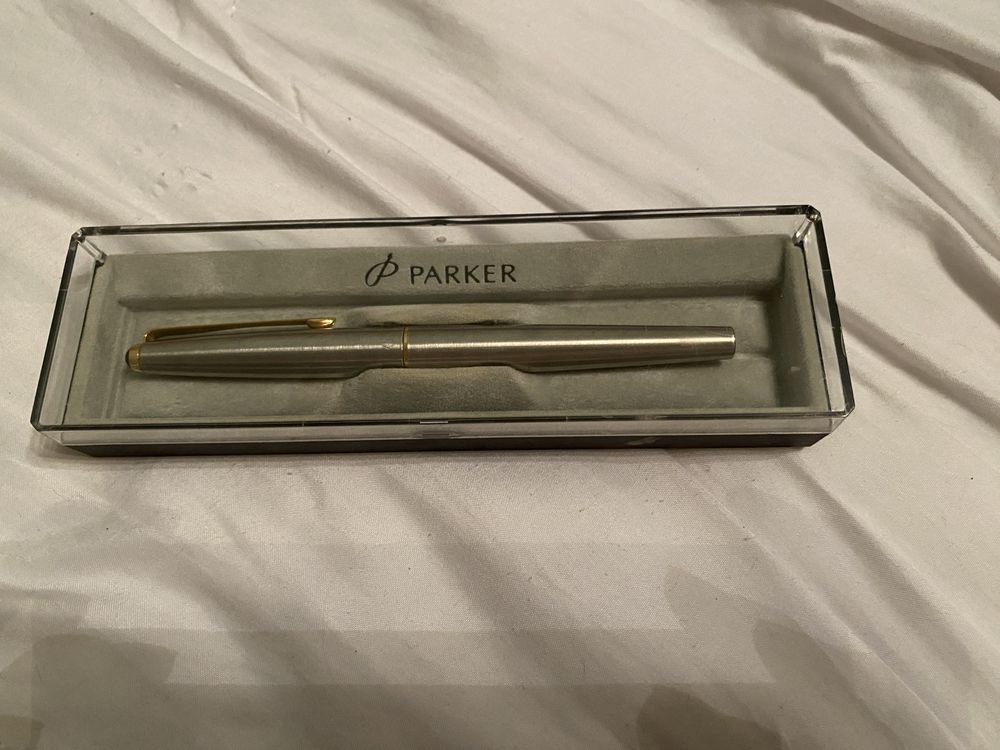 перьевая ручка Parker