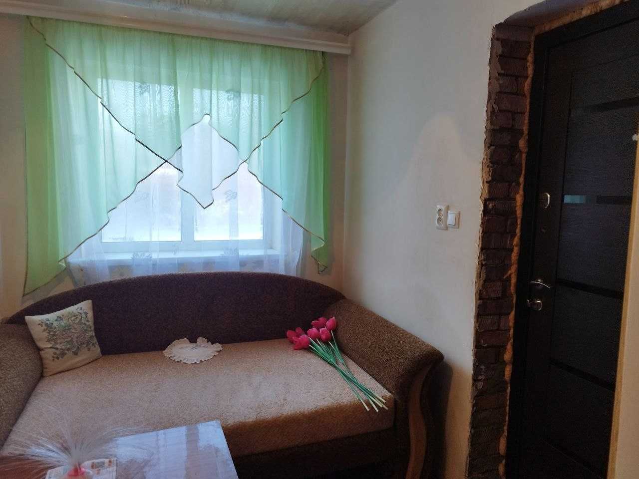 Половина  Будинку Близько центру н