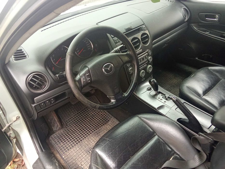 Продам мазду 6  повний привод Інтерусує обмін