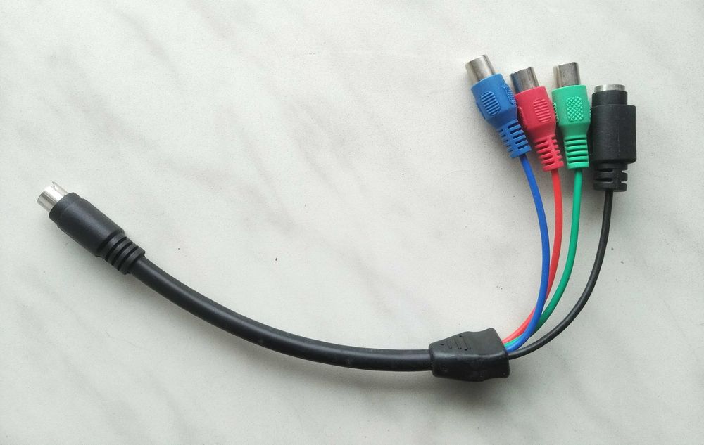 Відео аудіо кабель перехідник