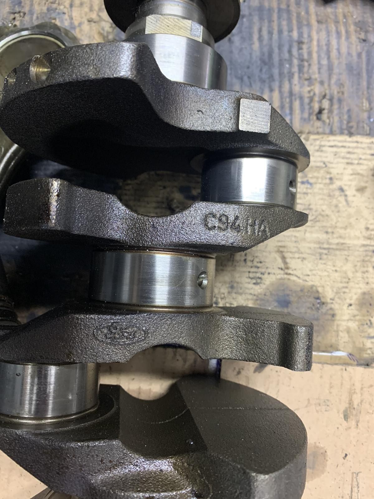 Коленвал 1.8 2.0 16V Zetec Ford Mondeo Focus Cougar