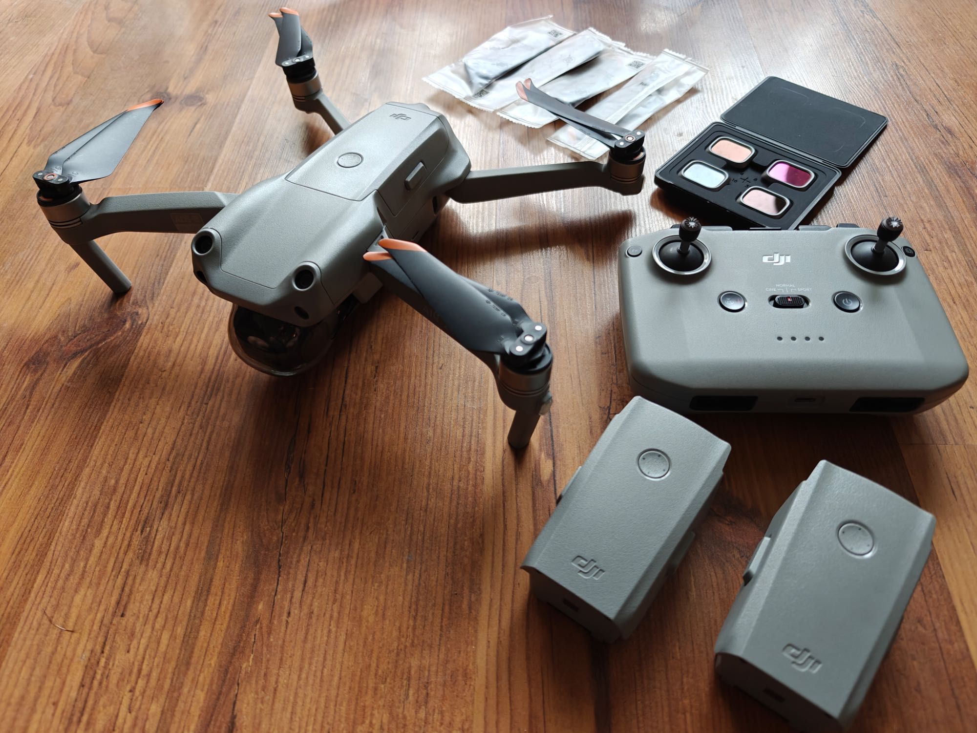 Dron DJI Mavic Air 2s Fly More Combo