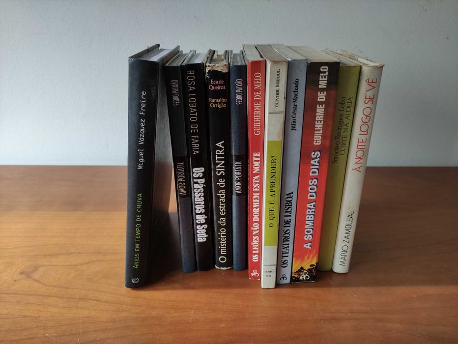 Diversas Colecções de Livros