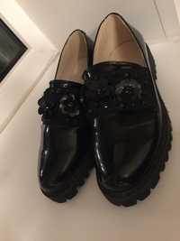 Черные новые женские лакированные туфли 38 размер