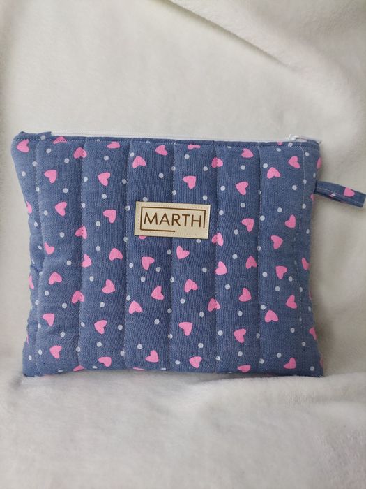 Pikowana saszetka kosmetyczka handmade