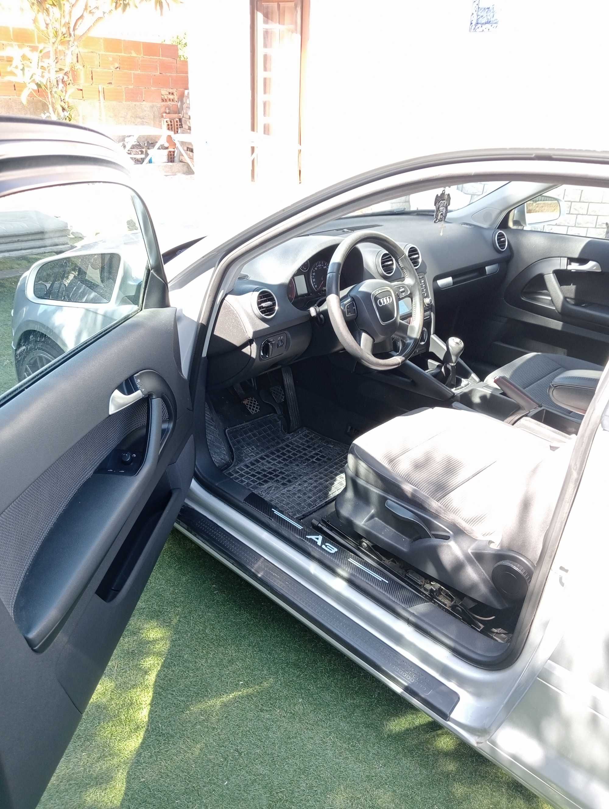 Audi A3 8P full extras!