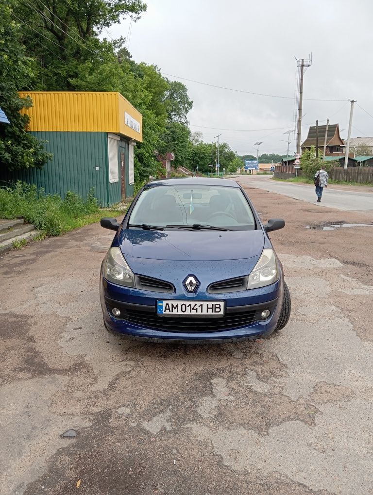 Renault Clio 3. 2008рік.