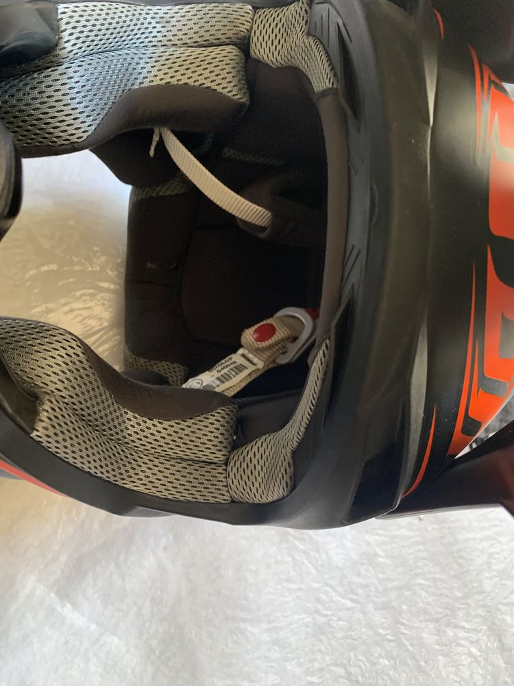 Capacete Airoh TERMINATOR 2.1 Carbono