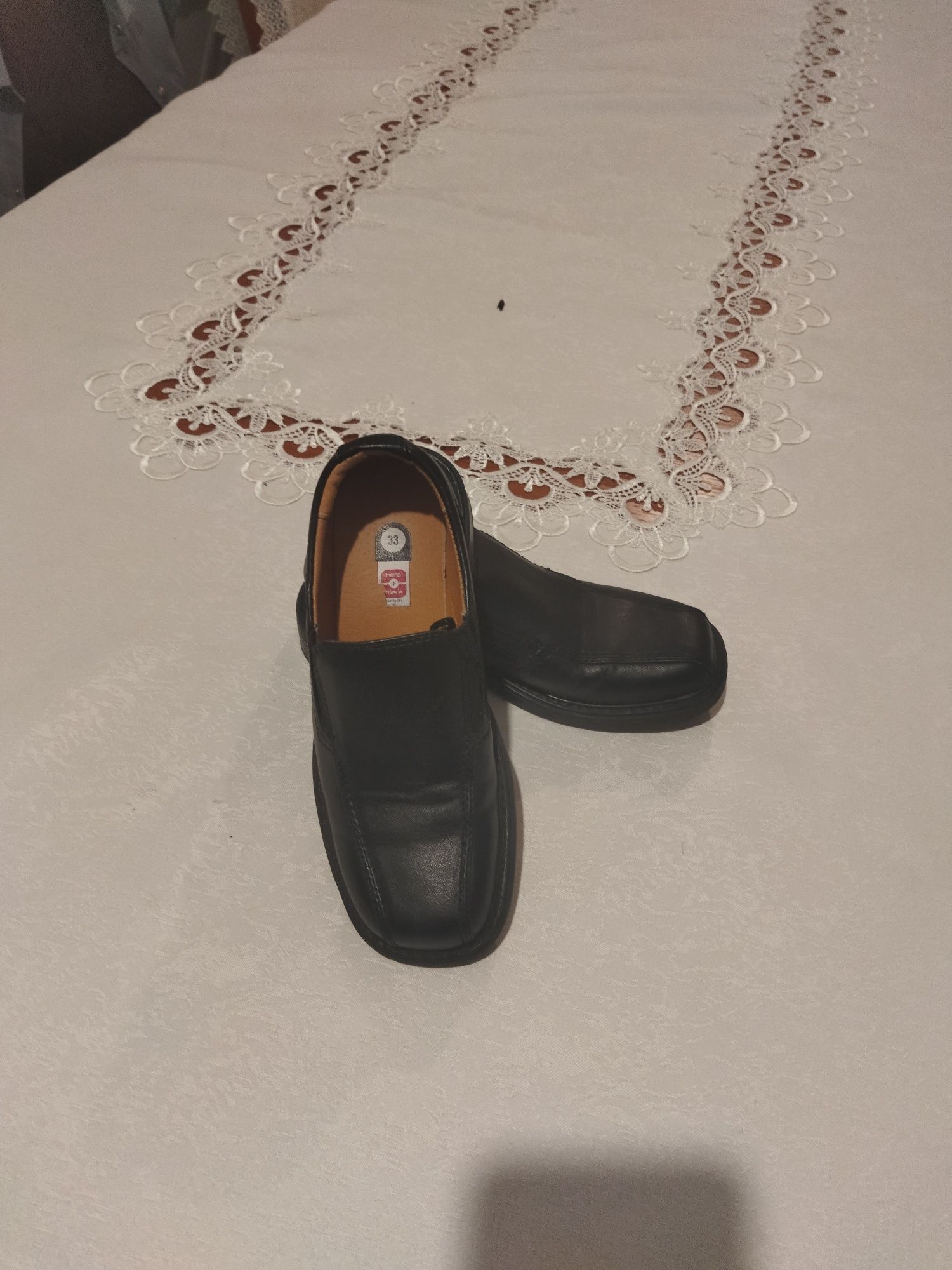 Eleganckie buty wizytowe 33 czarne garniturowe, mokasyny