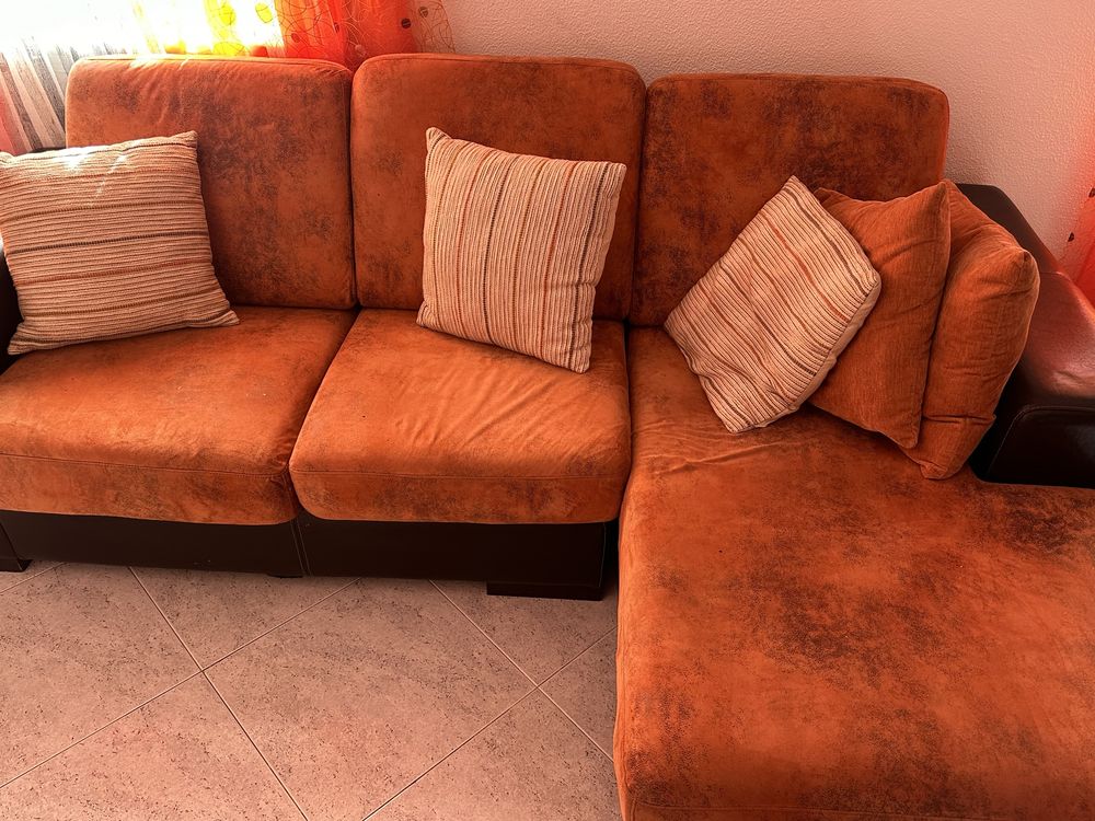 Sofa com chaise Long