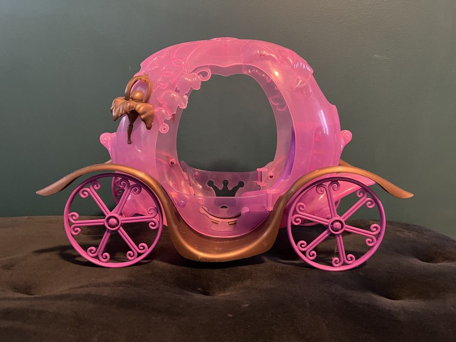 Karoca zabawkowa dla lalki barbie
