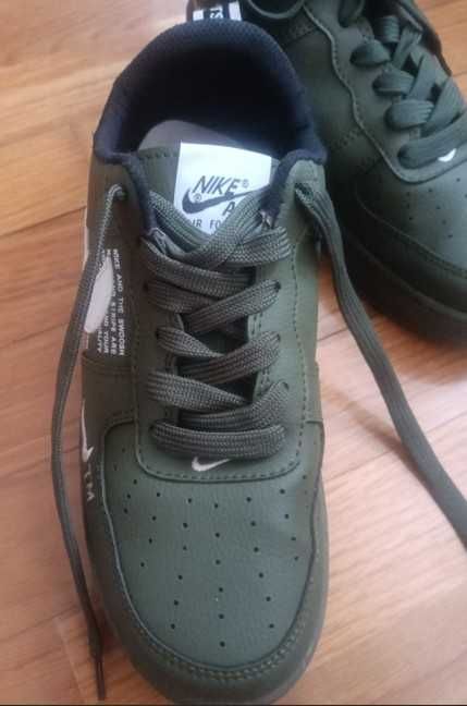Nike Air Force 1 Low Verde Tropa TM