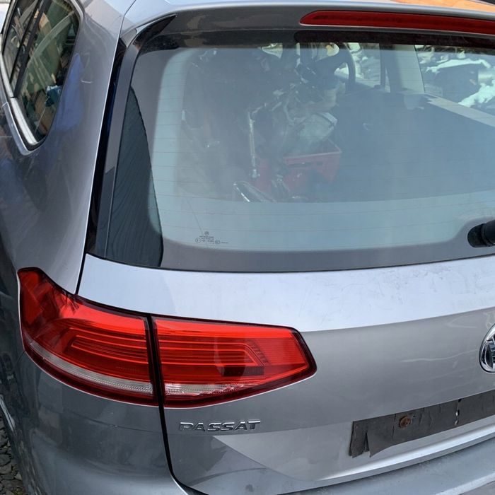 Klapa Tył Tylna Lb7S Kompletna Vw Passat B8 3G Kombi Variant 19R