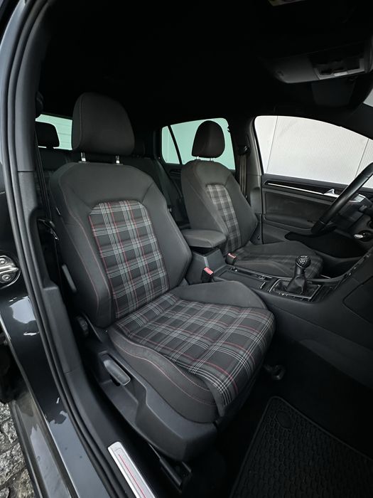 VW Golf 7 Gti ( Trato de credito )