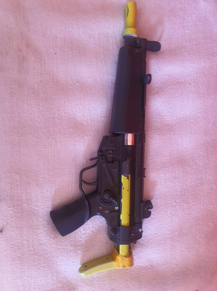 MP5 clássic army