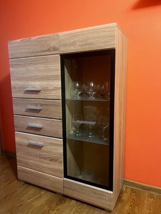 Стінка Вушер Гербор