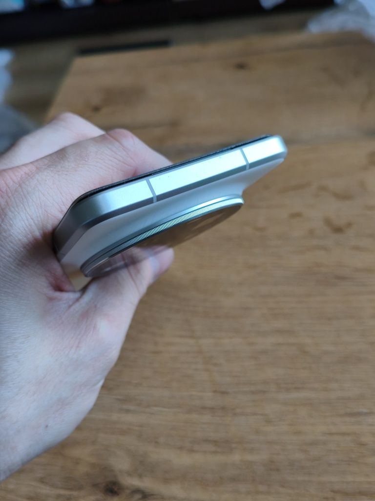 Xiaomi 15 Ultra 16/512 wersja globalna, stan idealny ładowarka gratis