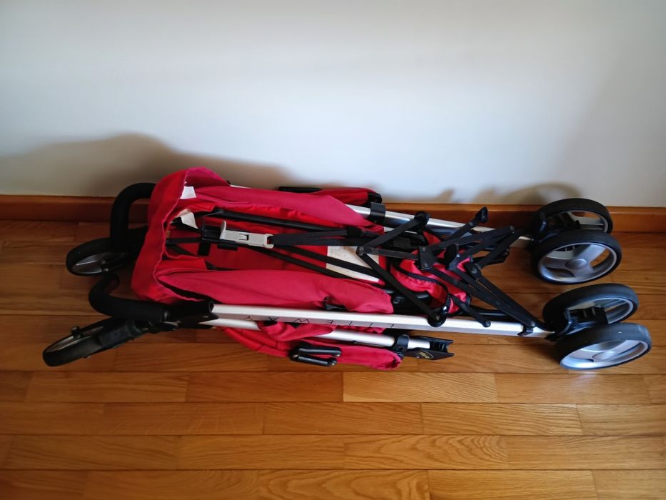 Carrinho de bebé Chicco lite way vermelho