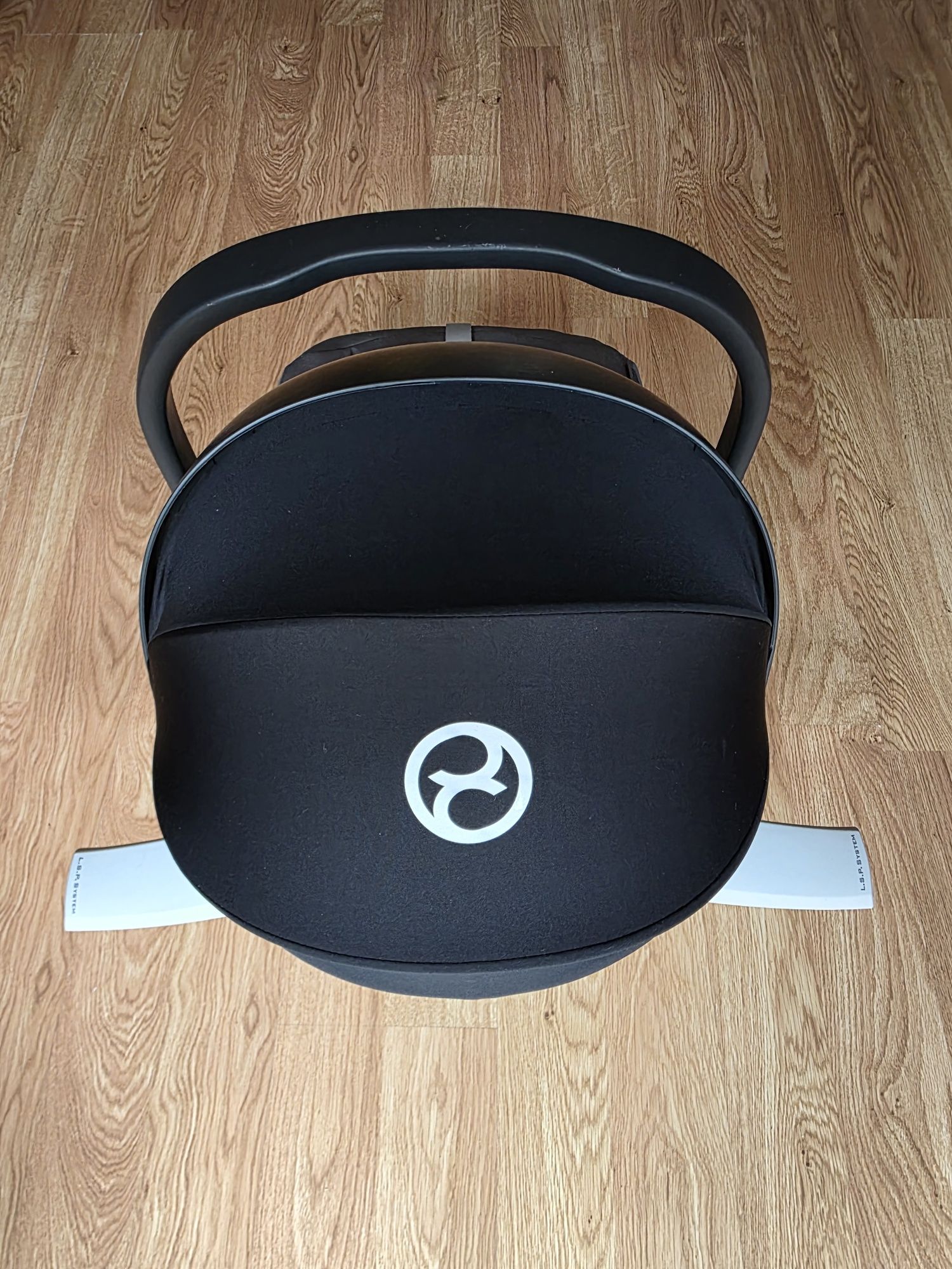 Cybex Aton 5 + baza