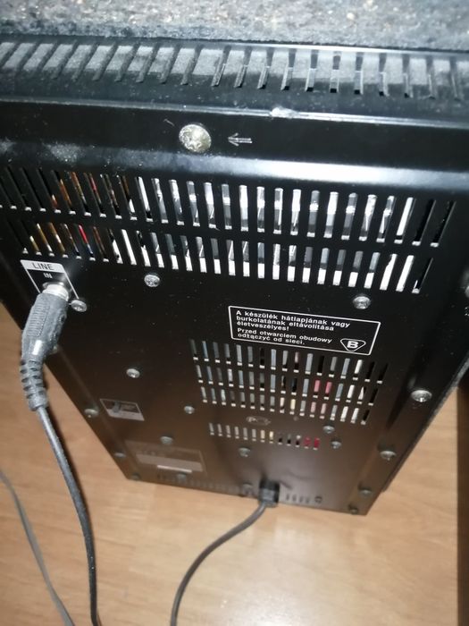 Sistema de som SONY 5.1 -Em excelente estado.