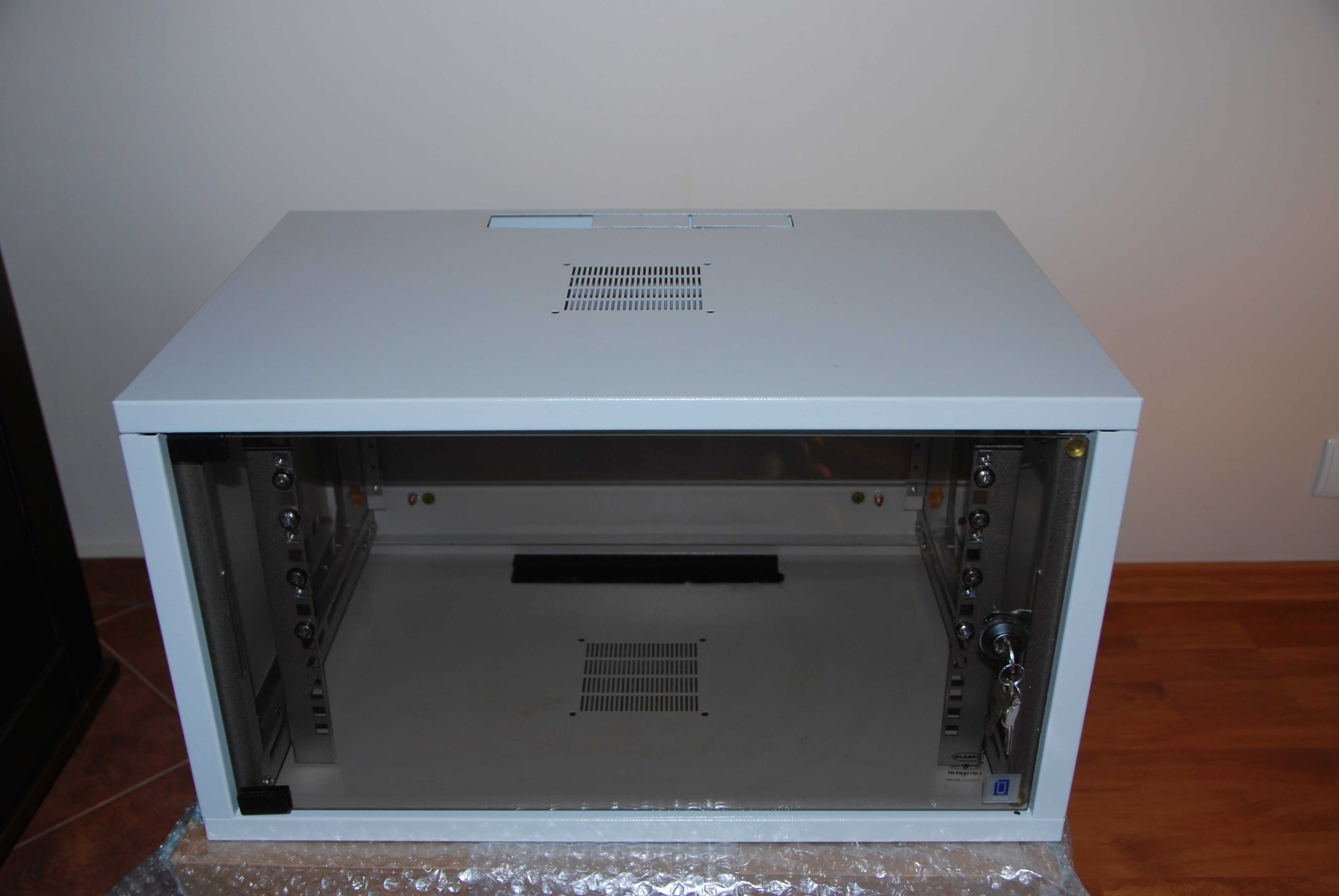 ZPAS Szafka - rack 19' 6U 600x400 szklane drzwi, demontowane ścianki