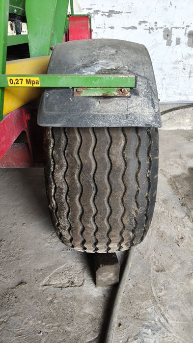 Piast RCW3 rozsiewacz wapna nie rcw5