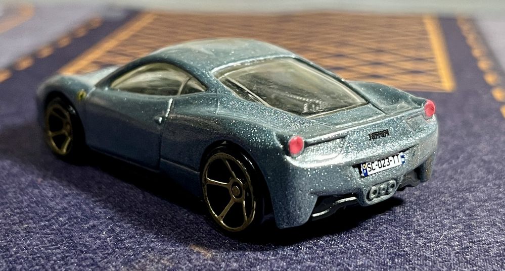 Hot Wheels Ferrari 458 Italia