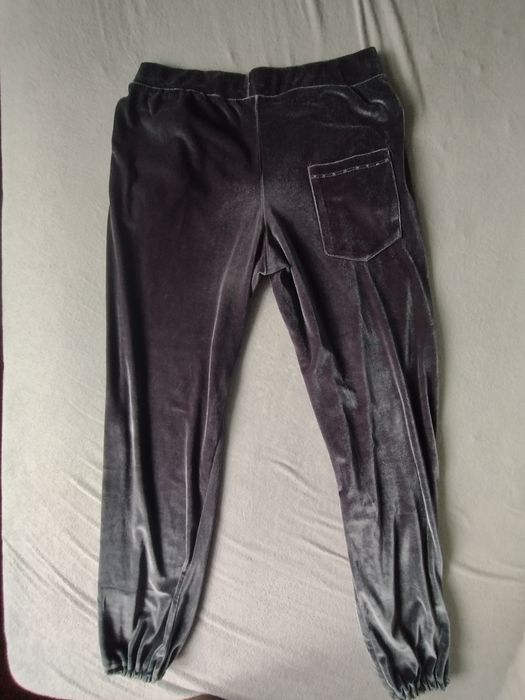 Spodnie dresowe welurowe