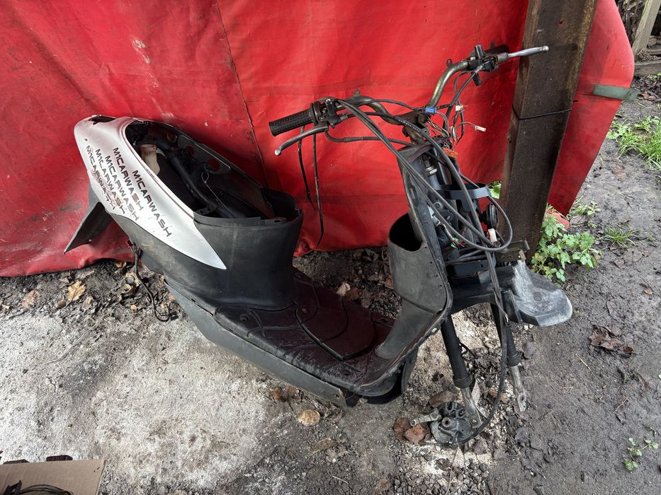 Продам сузуки летс одним лотом 1000гр