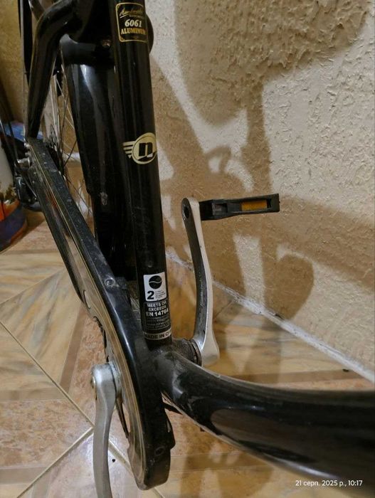 Продам велосипед ,б/у , но состояние нового