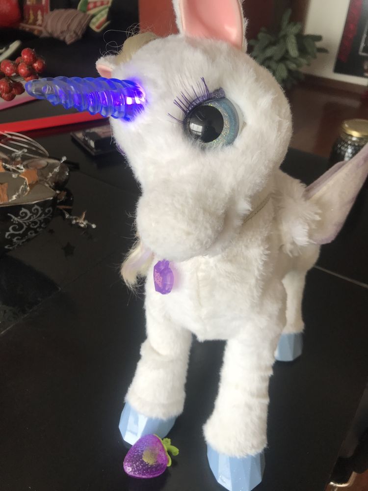 Fur Real friends - Hasbro - unicornio magico Starlily