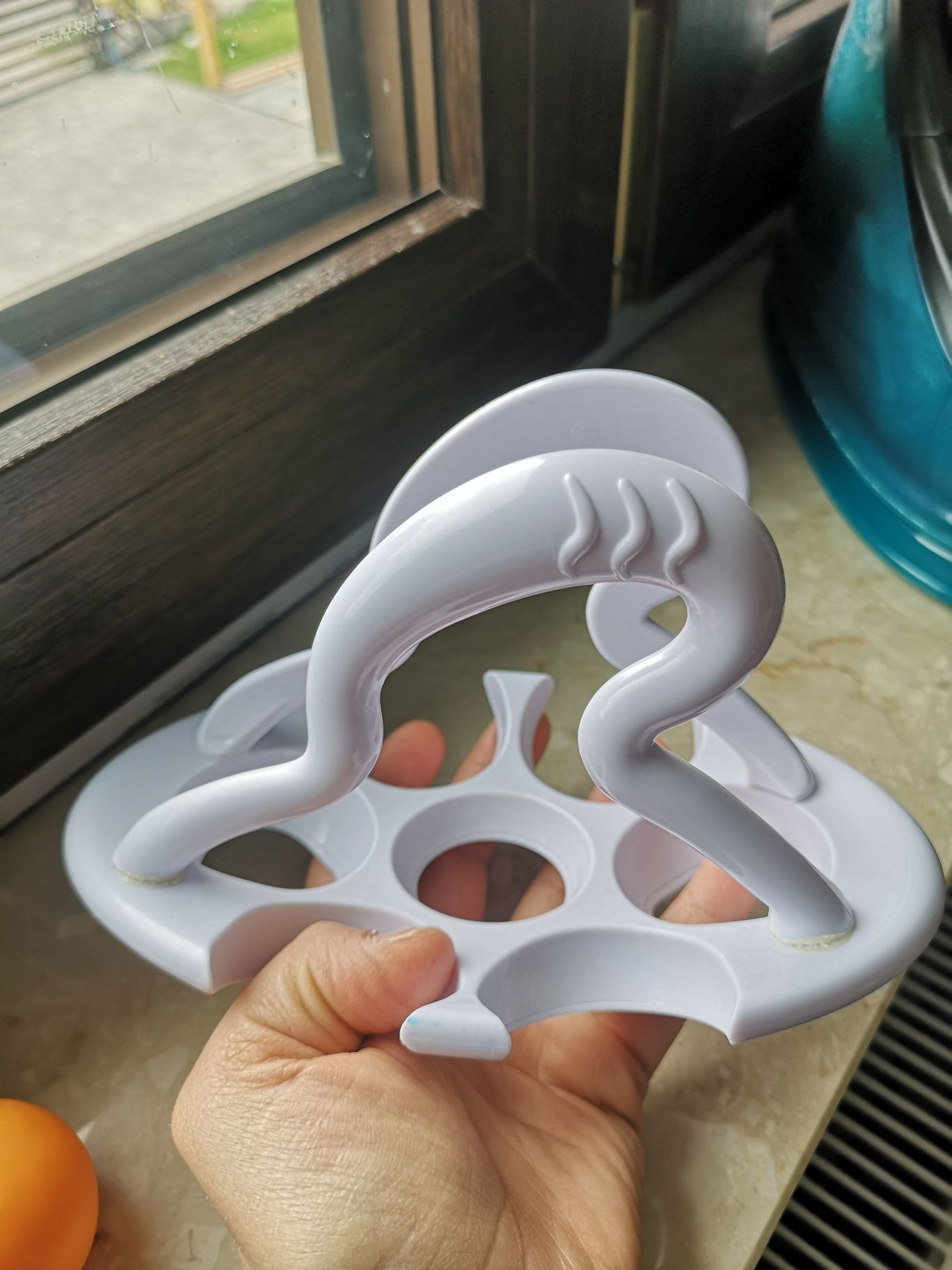 Rollingo fat brain toys pojazd z kulkami