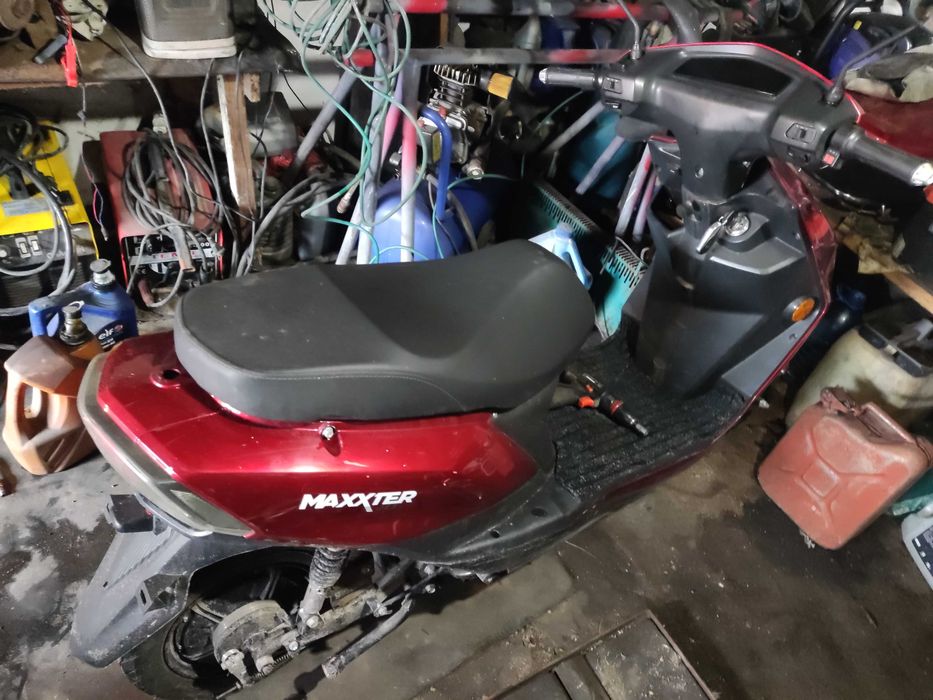 Електро скутер maxxter
