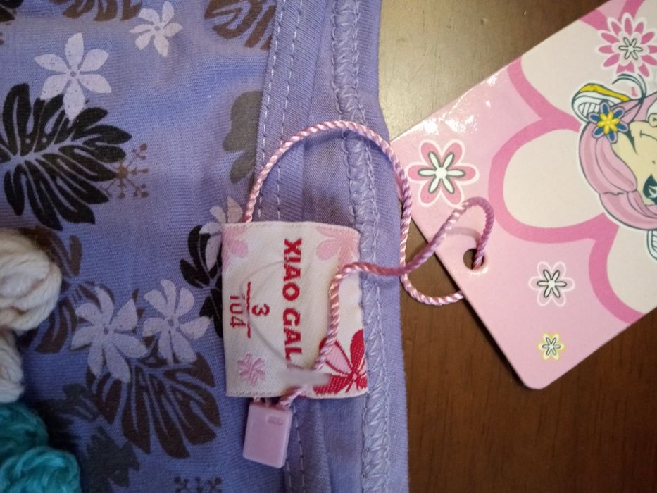 Фірмова літня сукня, сарафан, топ на дівчинку.