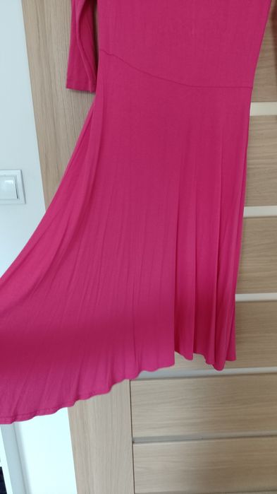 Sukienka rozkloszowana różowa