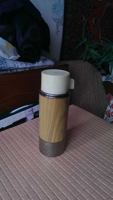 Большой термос (вакуумный термос) с нержавейки СССР- ХОРОШЕЕ СОСТОЯНИЕ