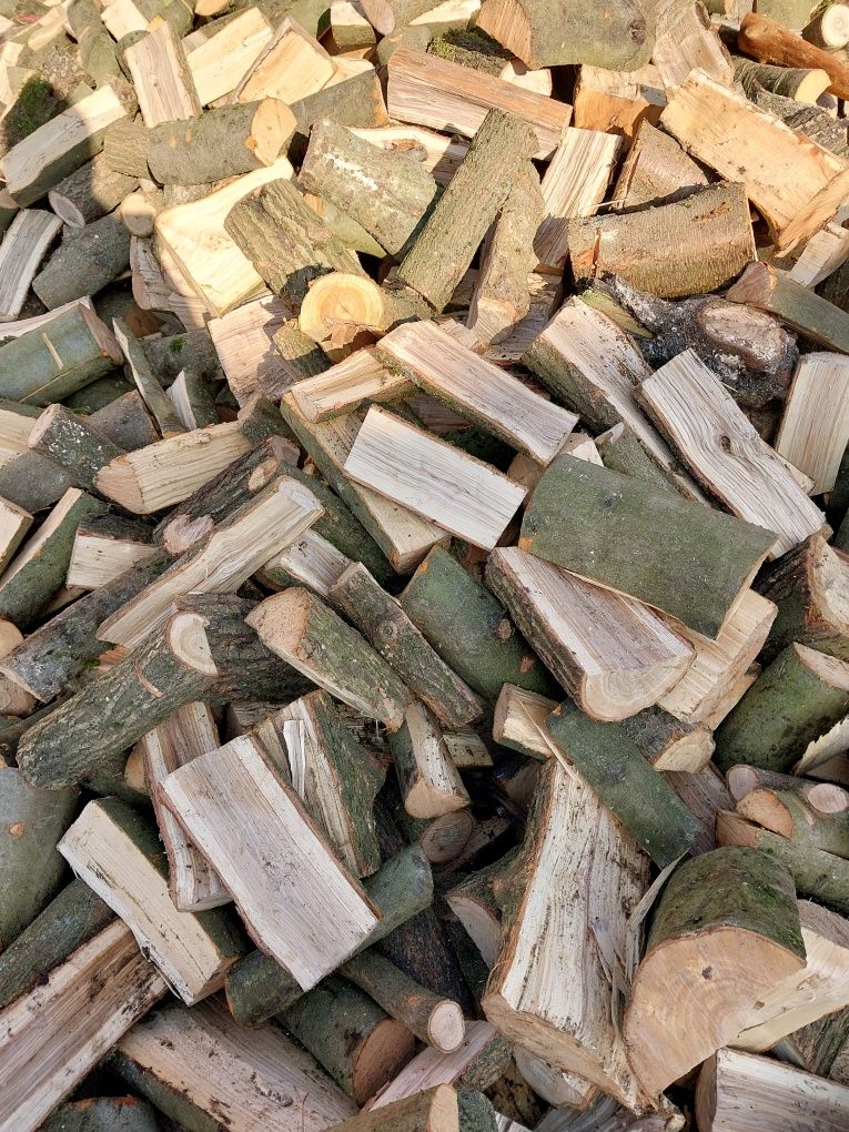 Drewno kominkowe dąb buk mieszanka.