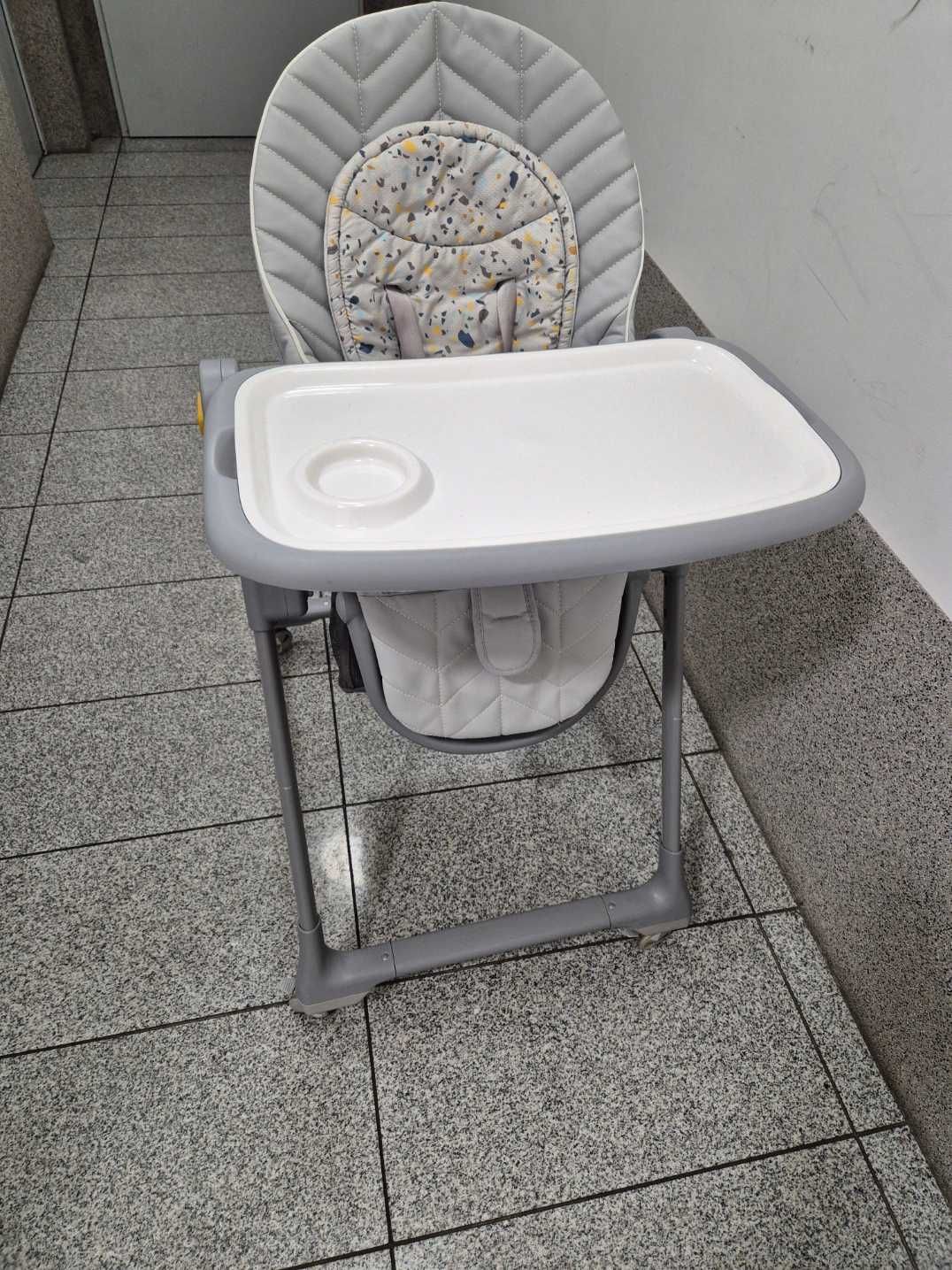 Krzesełko dla dzieci do karmienia Kinderkraft Lastree 2w1
