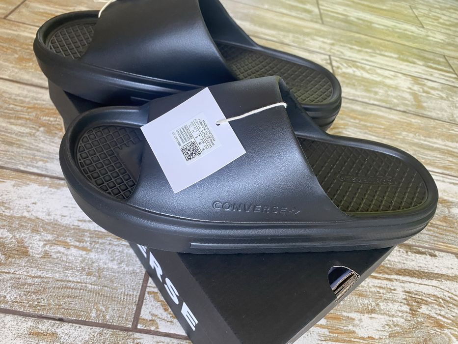 Чоловічі шльопанці Converse