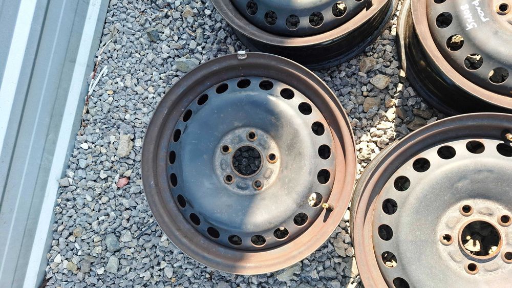 Felgi stalowe komplet Ford Kuga C-max Focus Volvo 5x108 6,5x16 ET50 16
