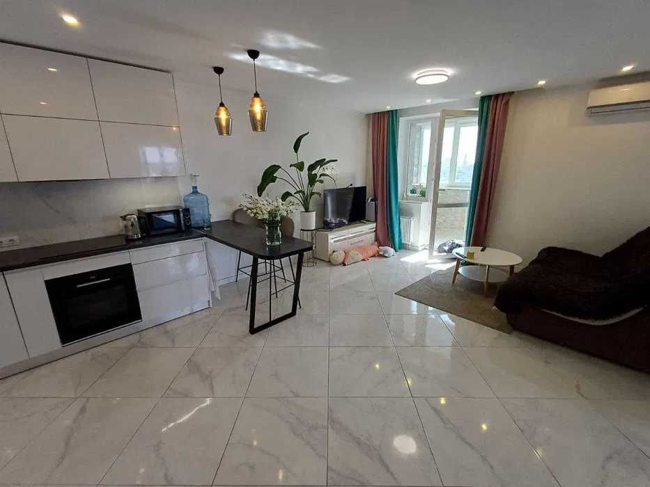 Центр!   новобудова  Рогатинський 2к кв  78 м2 ( 22439)