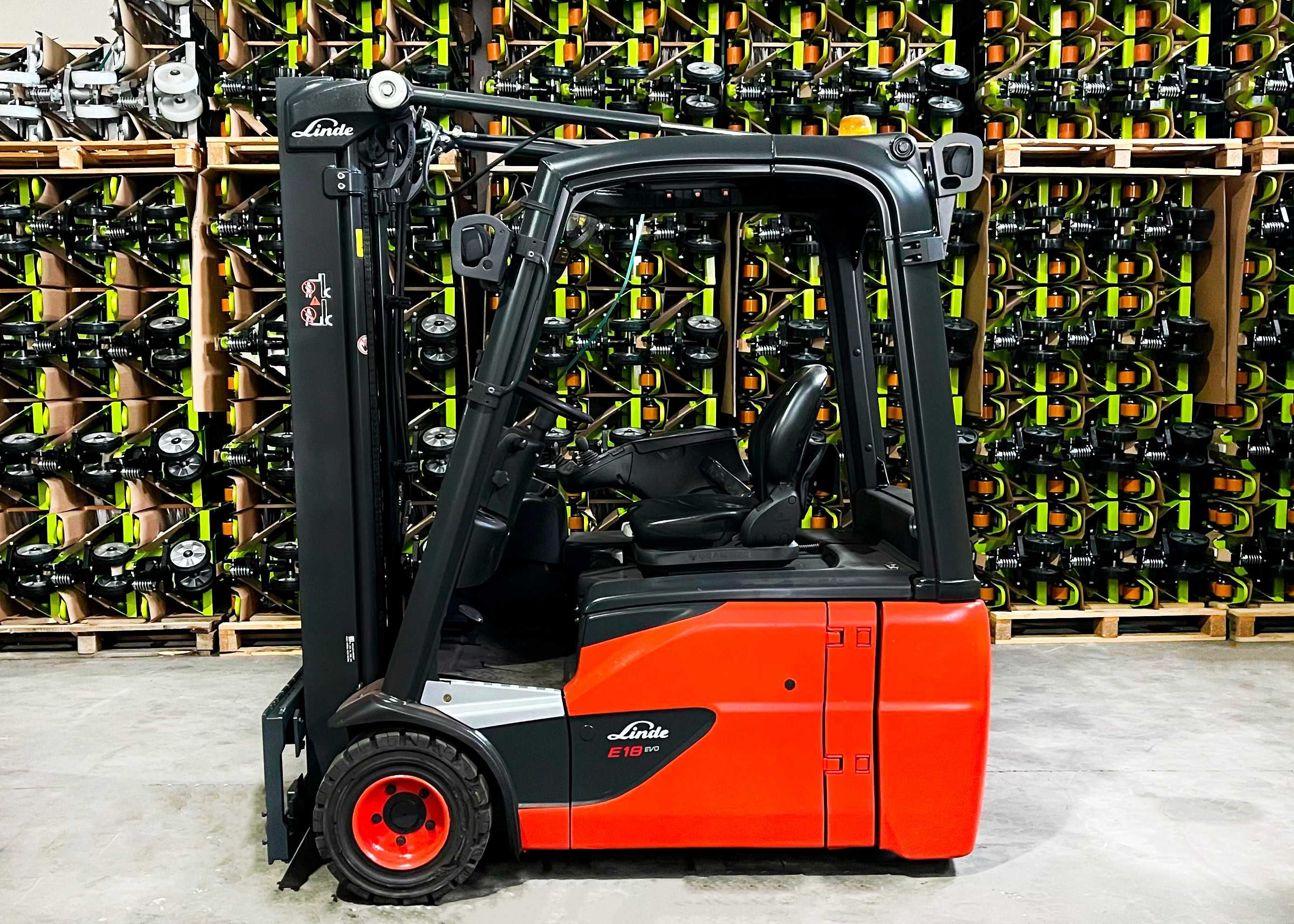 Empilhador elétrico Linde E18 (2019) - 1800 KG