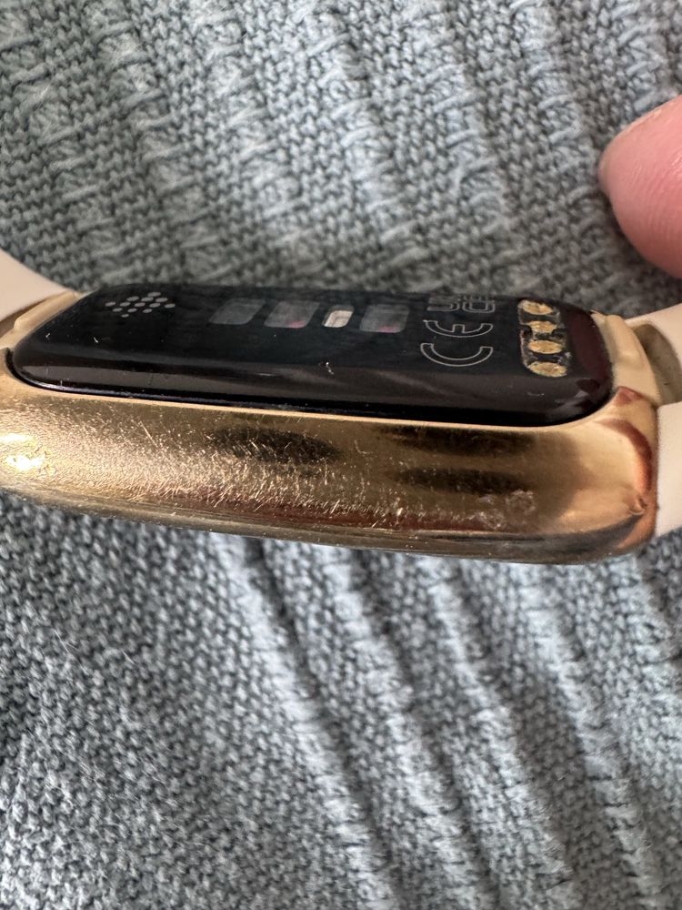 Smartband Google FITBIT Luxe Biały