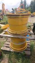 Felgi ladowarka wozidlo 16 otworow srednica na piaste 27.5 cm