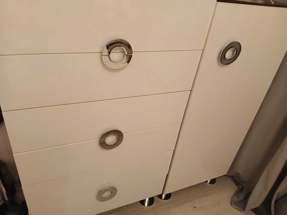 Zestaw 3 szafek do sypialni