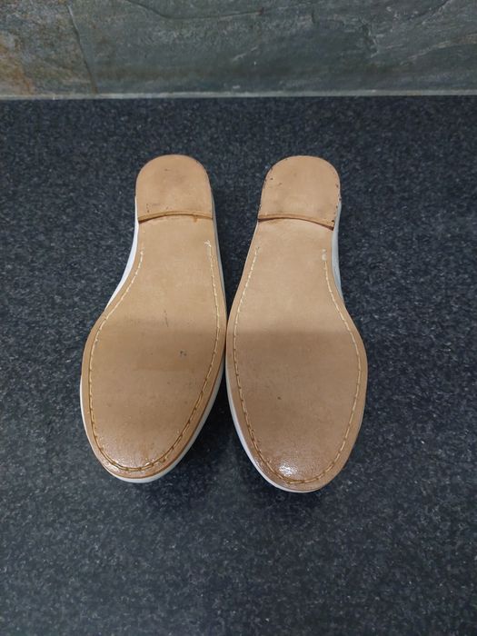 Sapatos de pele   39