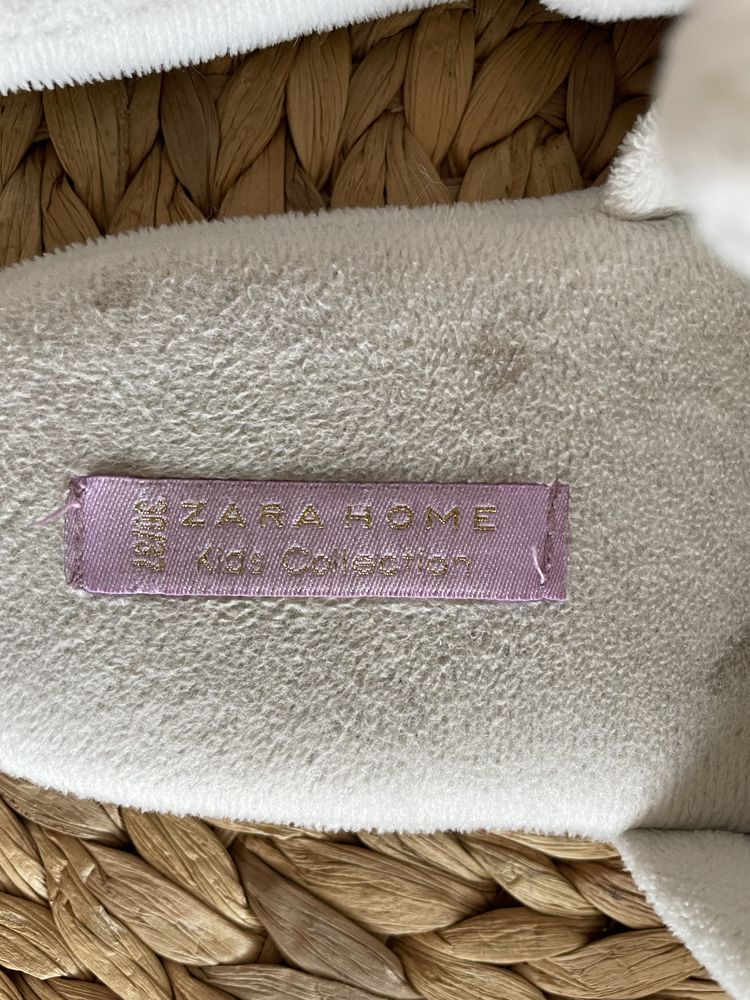 Kapcie po domu Zara Home Zara kids 36/37 z jednorożcem